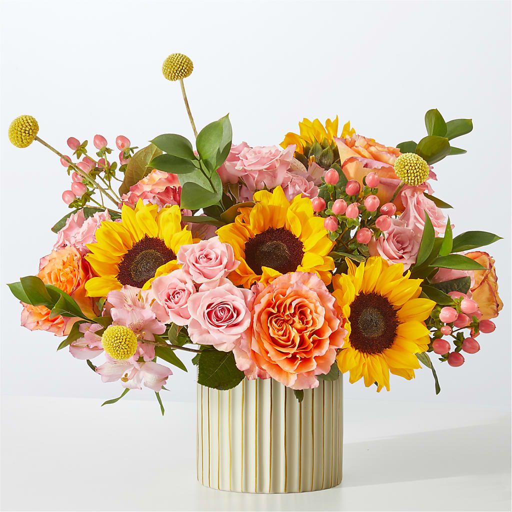 Sun's Out Bouquet – Hurst Florist, Callahan FL
