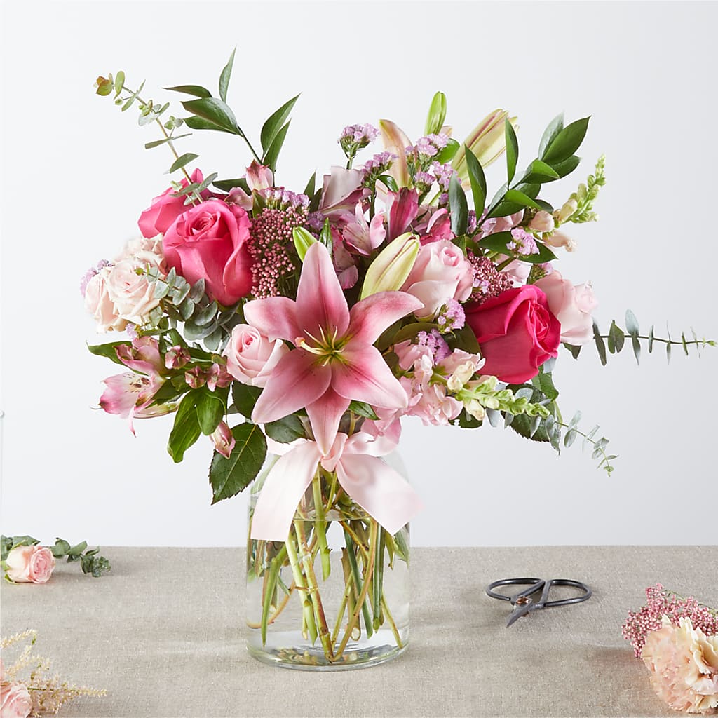 Pink Ribbon - A Florist Original – Hurst Florist, Callahan FL