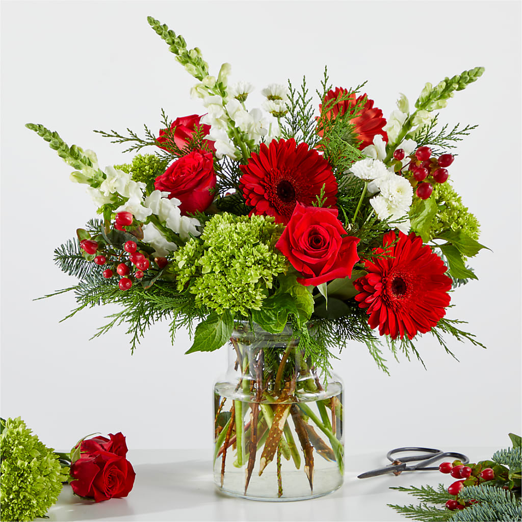 Merry Moment Bouquet – A Florist Original – Hurst Florist, Callahan FL