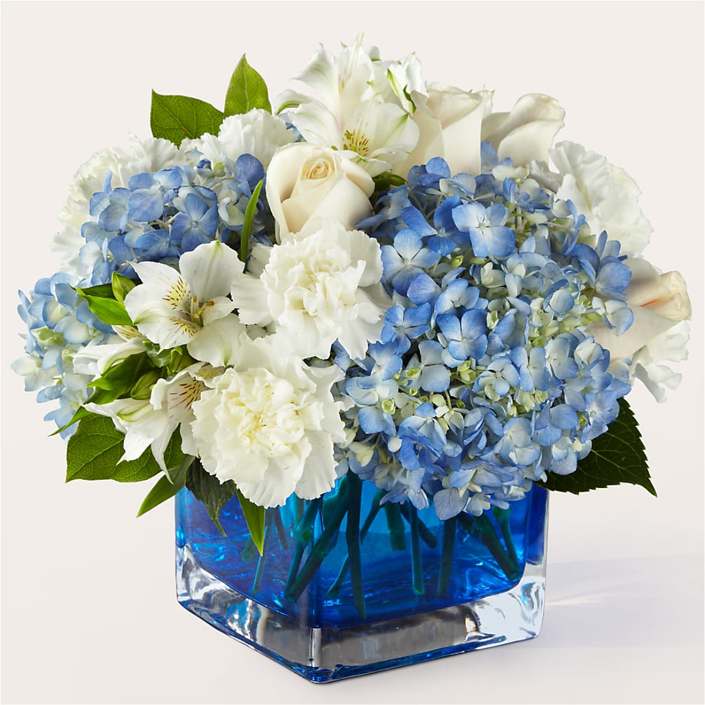 Soothing Waters Bouquet – Hurst Florist, Callahan FL