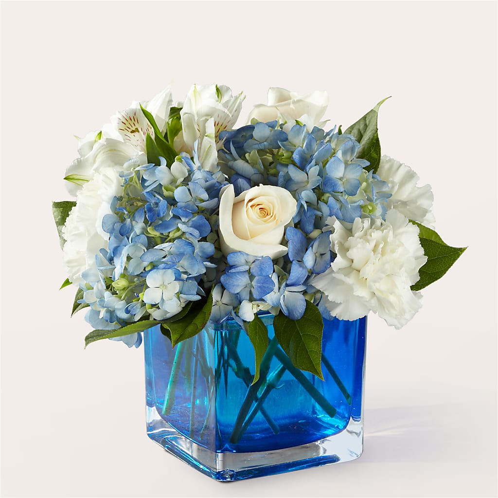 Soothing Waters Bouquet – Hurst Florist, Callahan FL