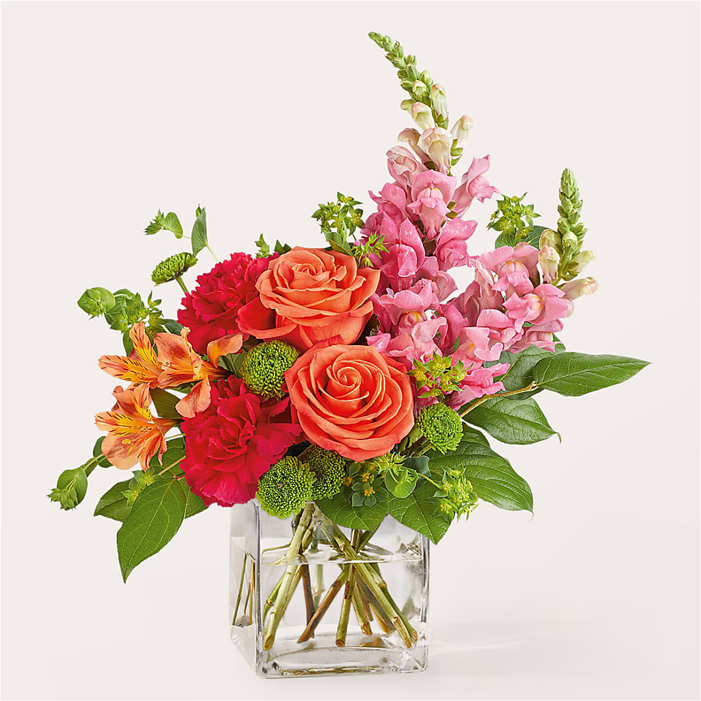 Cosmopolitan Bouquet – Hurst Florist, Callahan FL