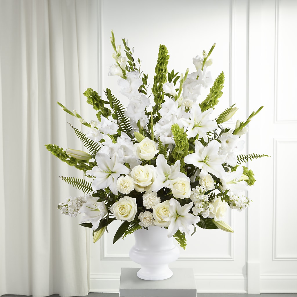 Morning Stars Arrangement – Hurst Florist, Callahan FL