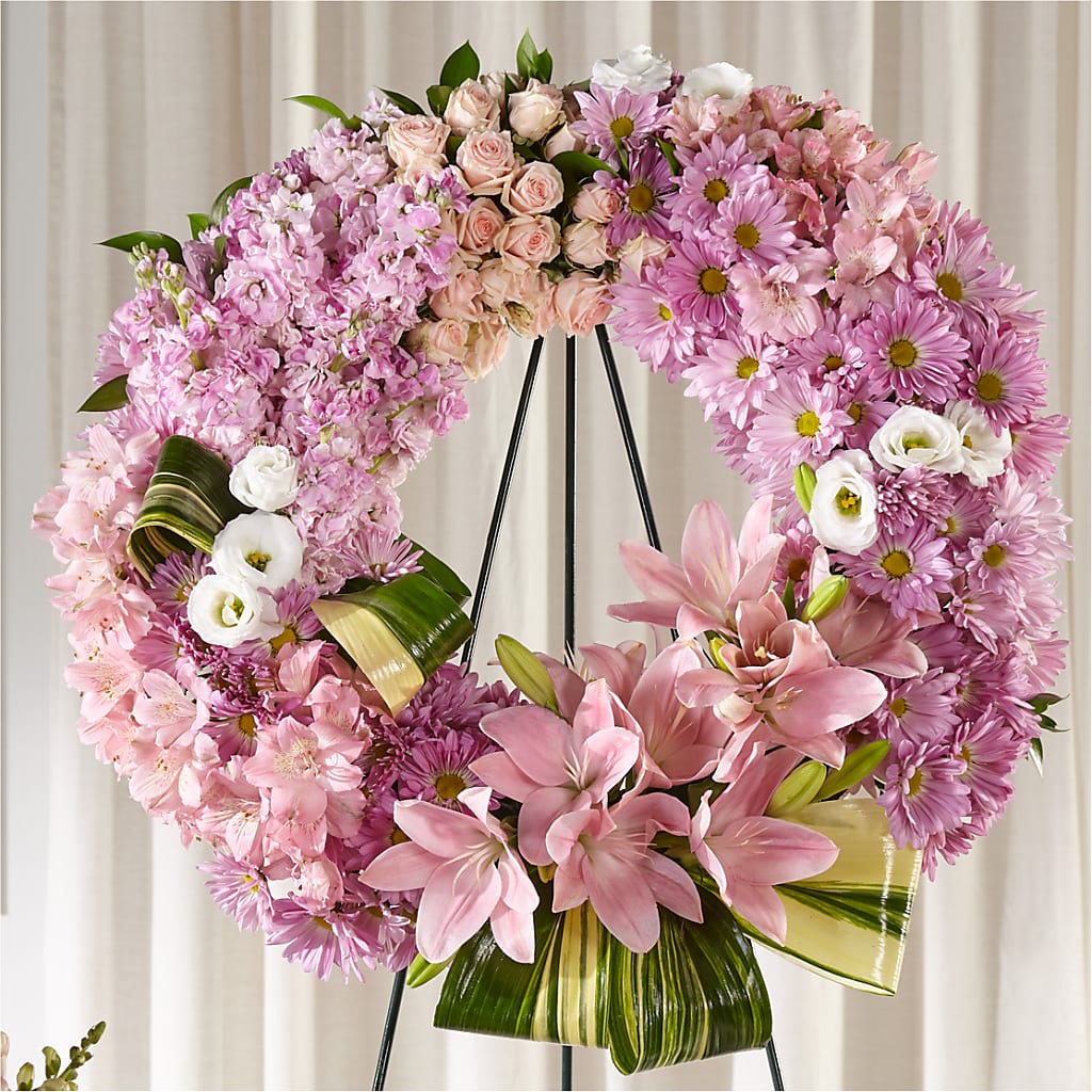 Gift of Warmth Wreath – Hurst Florist, Callahan FL