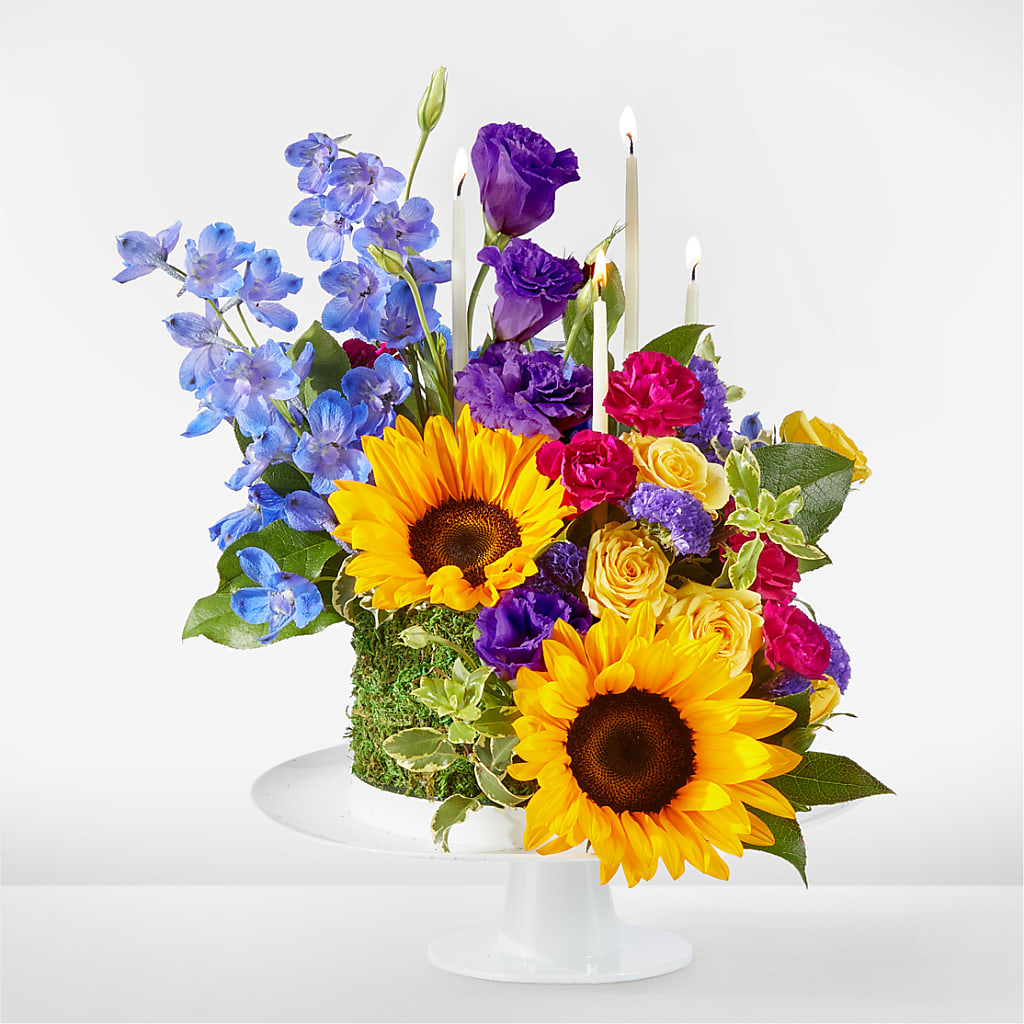 Star of the Day Floral Cake – Hurst Florist, Callahan FL