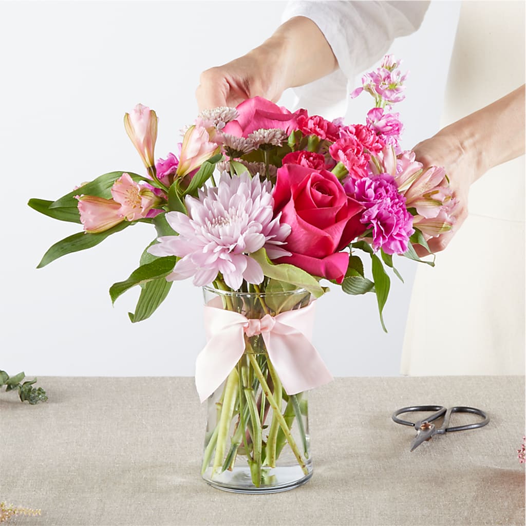 Pink Ribbon - A Florist Original –  Hurst Florist, Callahan FL