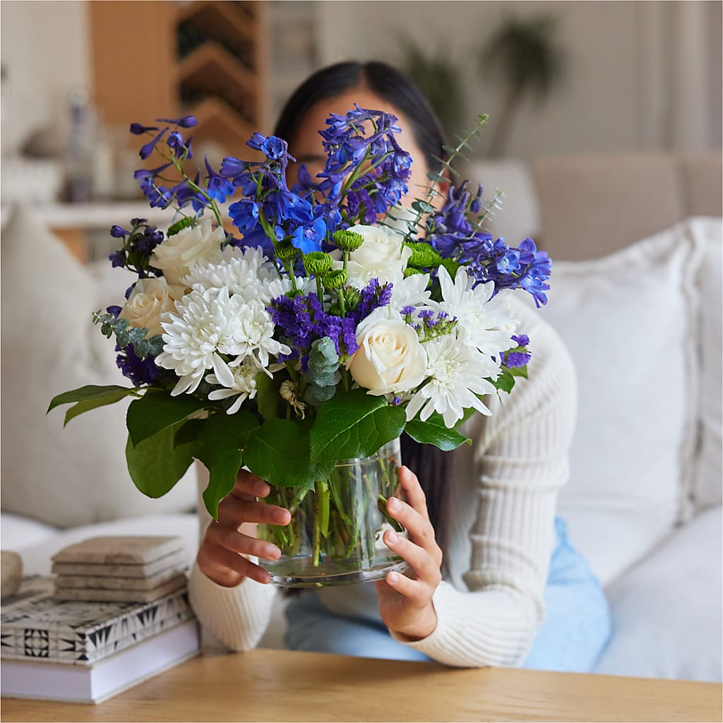 Cerulean Waves Bouquet –  Hurst Florist, Callahan FL