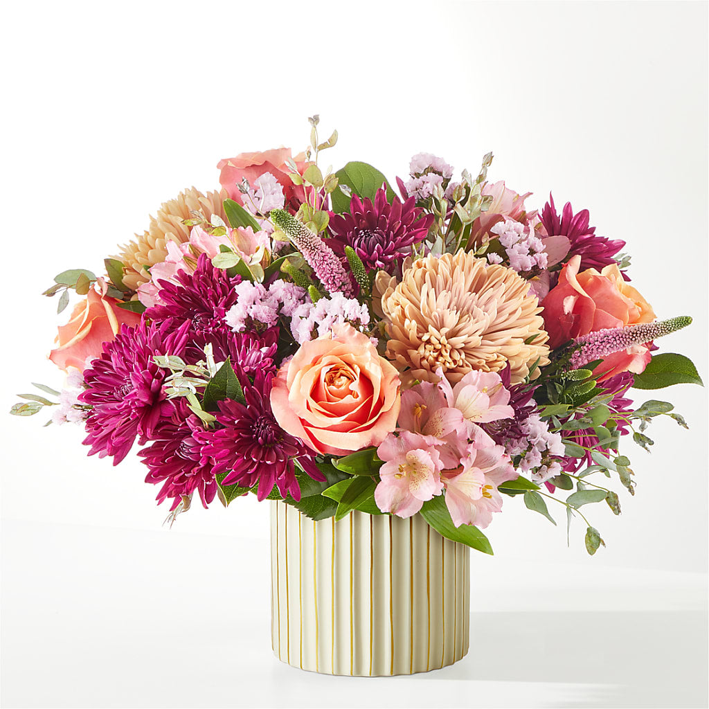 Berry Cobbler Bouquet with Ivory Vase –  Hurst Florist, Callahan FL