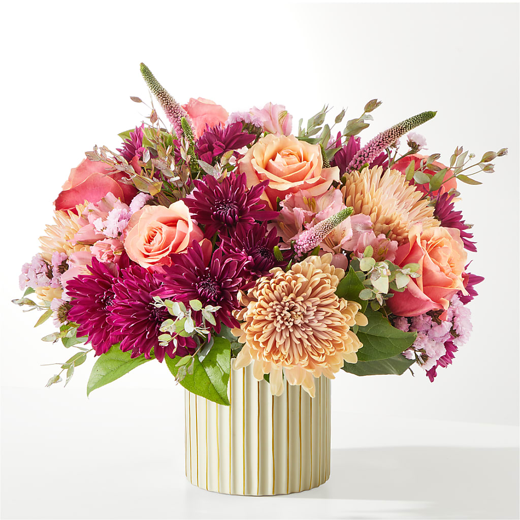 Berry Cobbler Bouquet with Ivory Vase –  Hurst Florist, Callahan FL