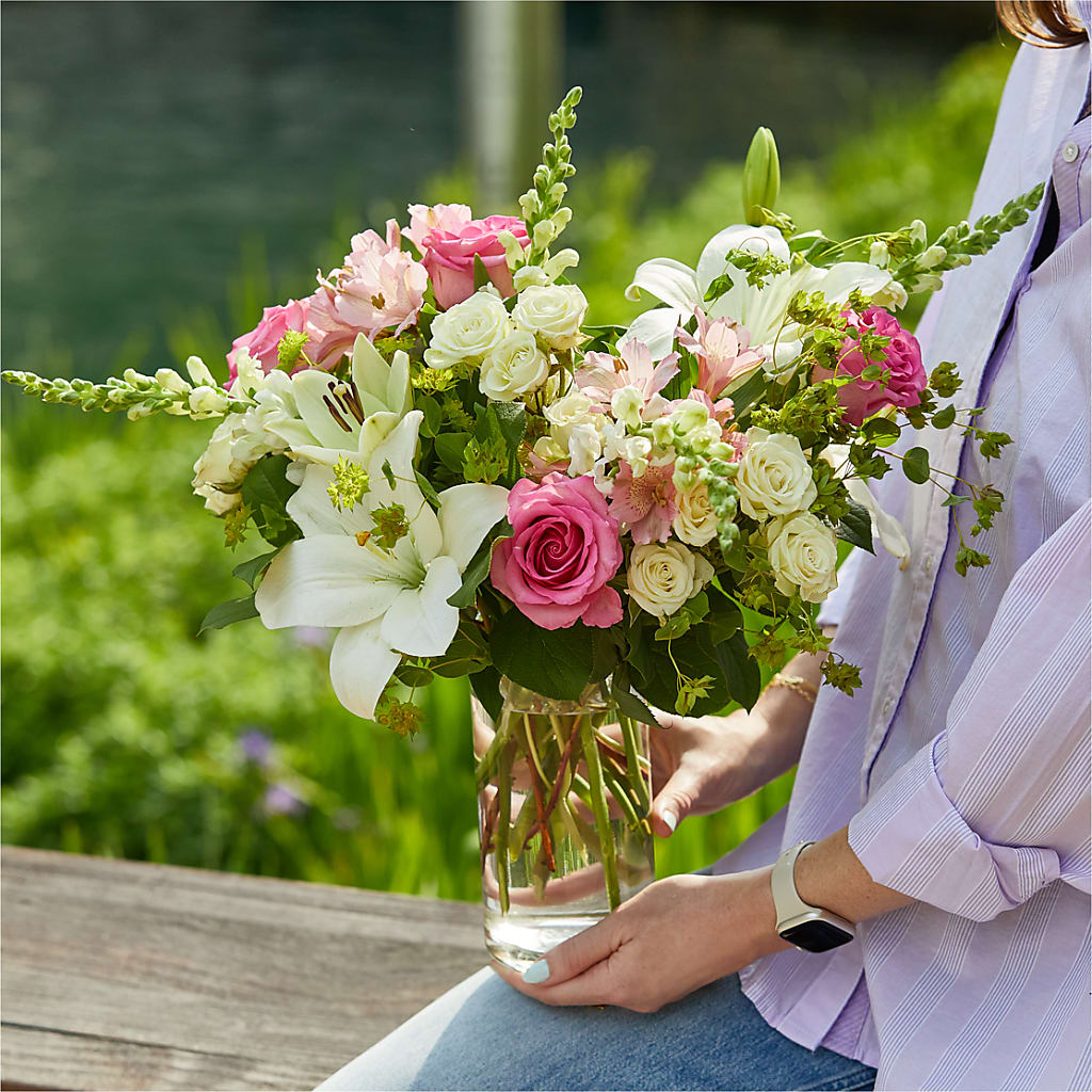 Fondly Bouquet –  Hurst Florist, Callahan FL
