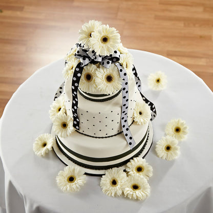 Simple Sophistication Cake Décor –  Hurst Florist, Callahan FL