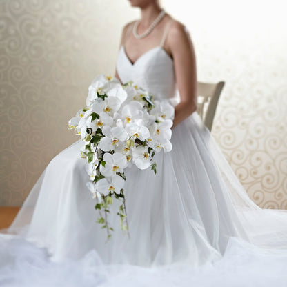 Classic White Bouquet –  Hurst Florist, Callahan FL