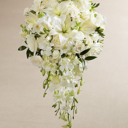 White Wonders Bouquet –  Hurst Florist, Callahan FL